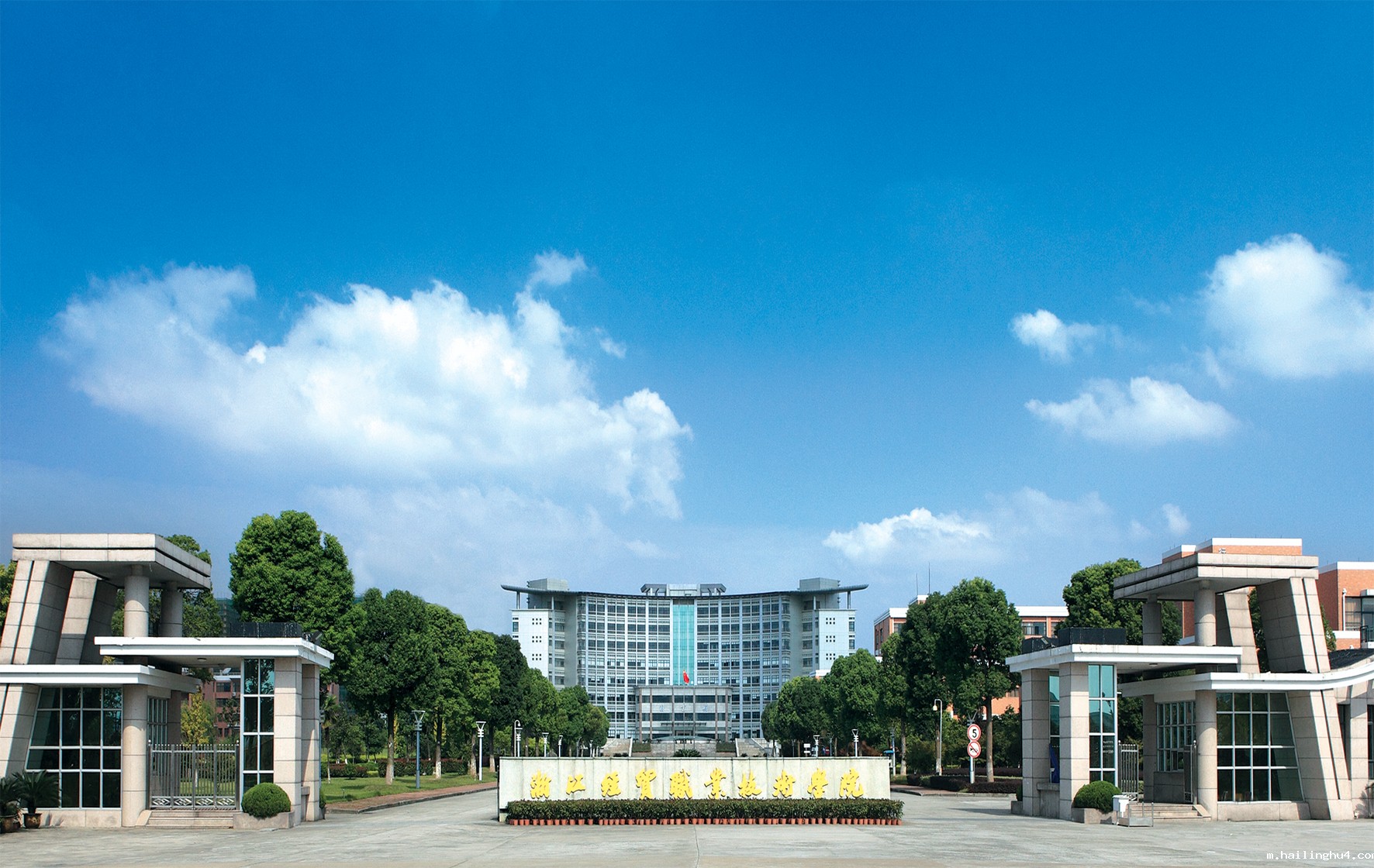 华体汇官方网站